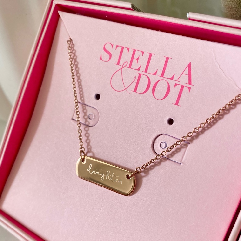 *NEW* Stella & Dot Signature Engraved Bar Rose Gold